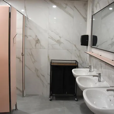 Hostelle - Women Only Hostel